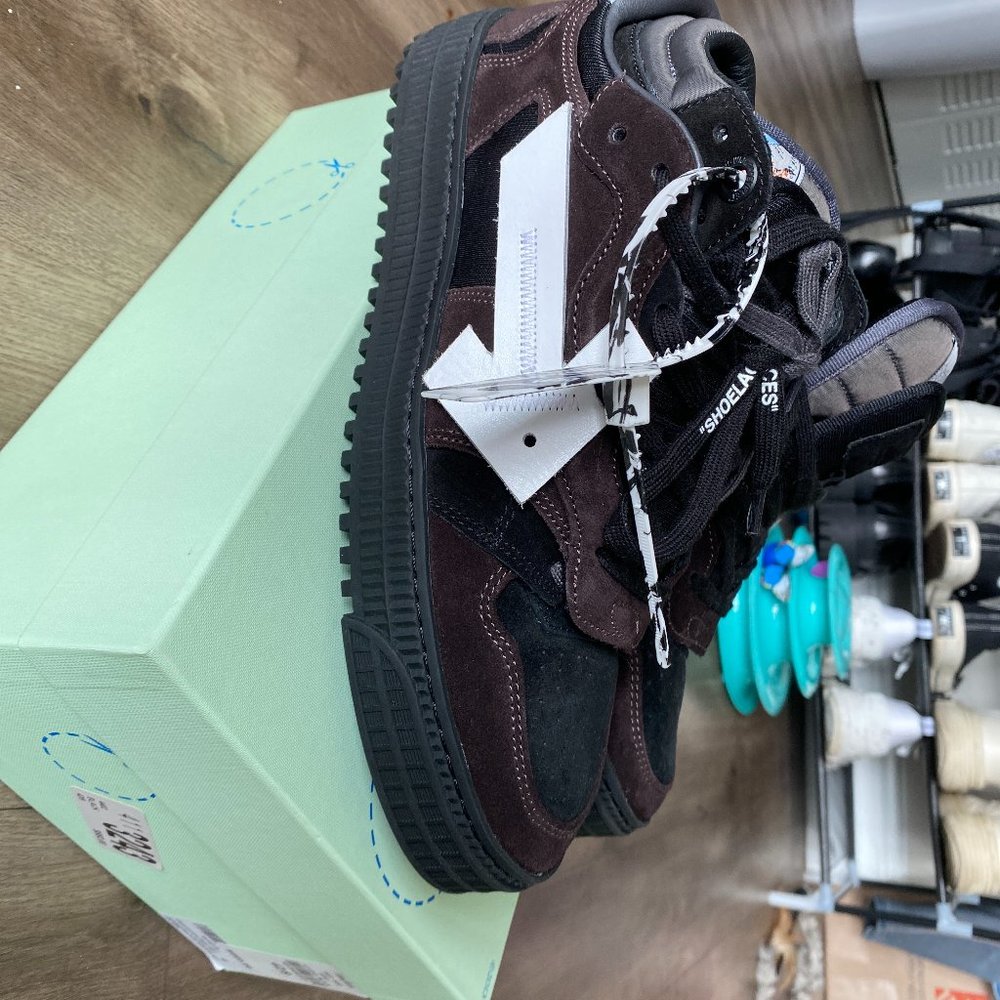 100% authentic OFF-WHITE offwhite floating arrow line shoes brown and white